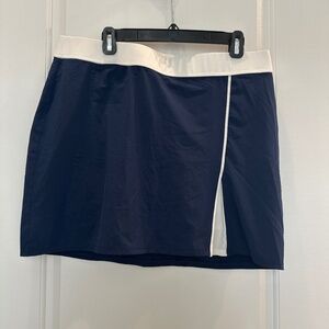 Belyn Key Skort